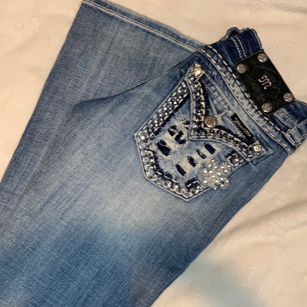 Miss Me low waisted bootcut jeans